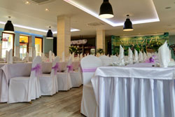 Wedding Hall (Restaurant)